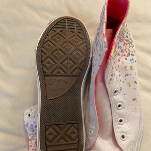 NWOT Converse Chuck Taylors